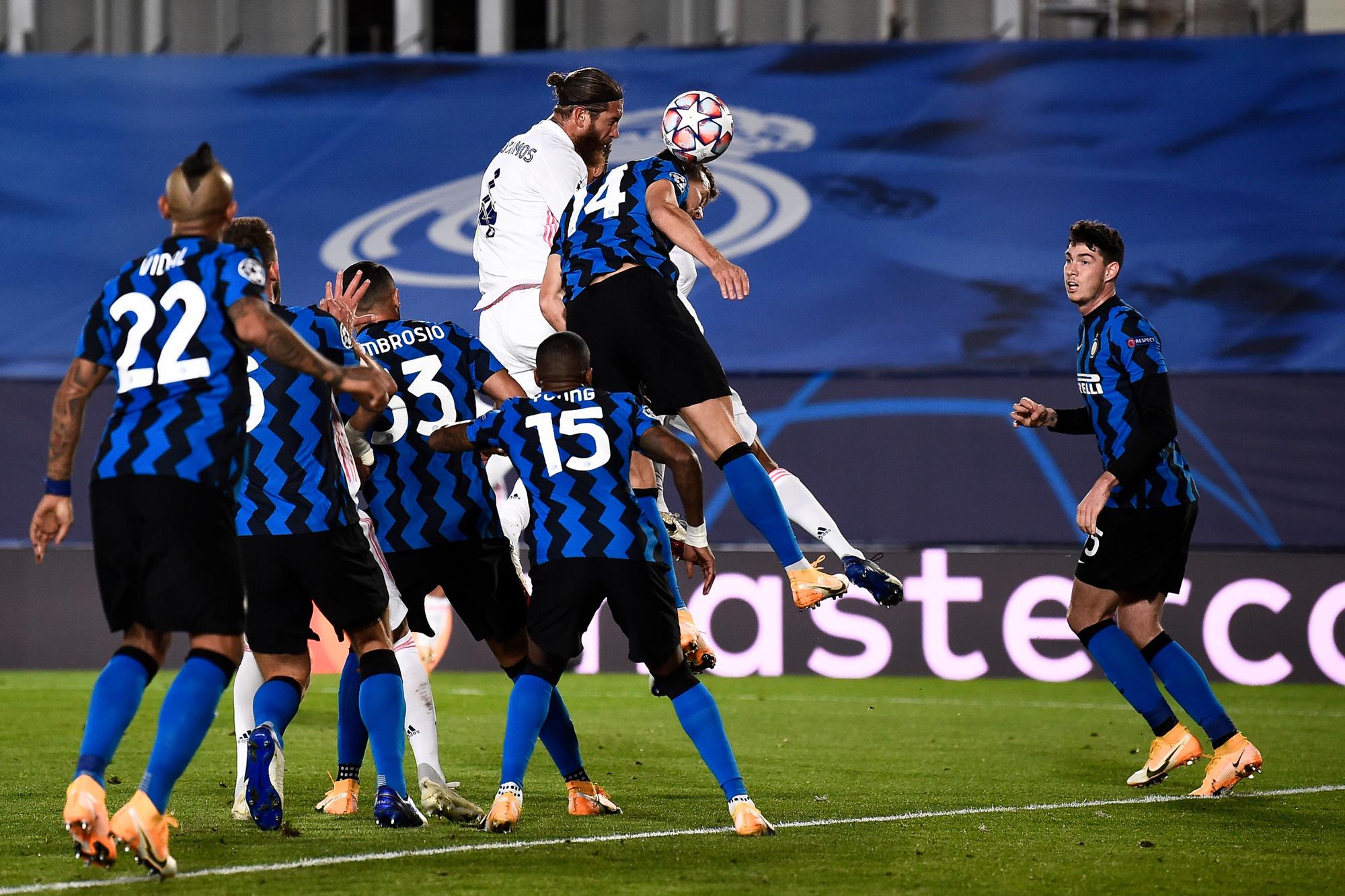Sergio Ramos scoorde in de heenwedstrijd tegen Inter, maar is er vanavond niet bij.