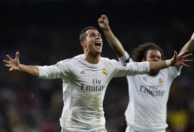 Ronaldo viert zijn derde goal