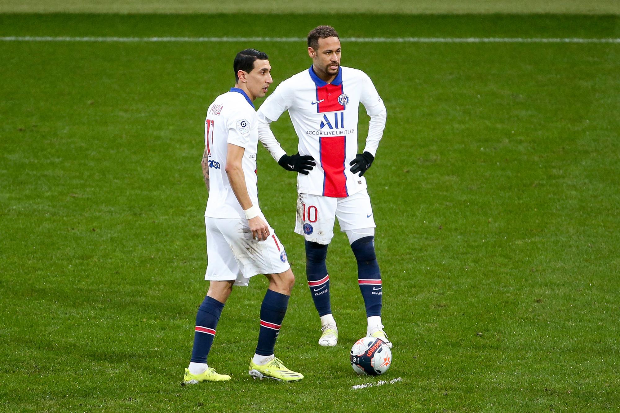 Neymar en Angel Di Maria zouden Messi maar al te graag naar Parijs zien komen