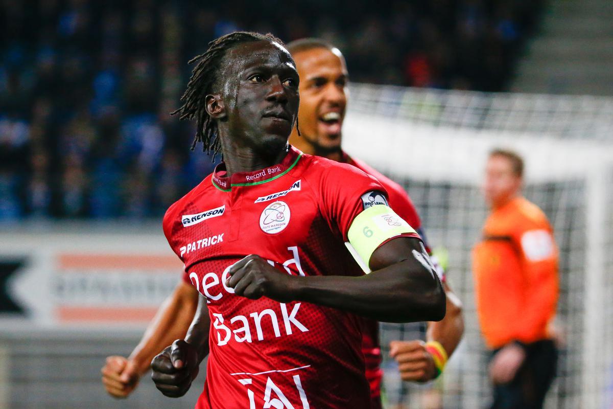 Zulte Waregem: Gianni Bruno evenaart clubrecord van Mbaye Leye tegen... Mbaye Leye