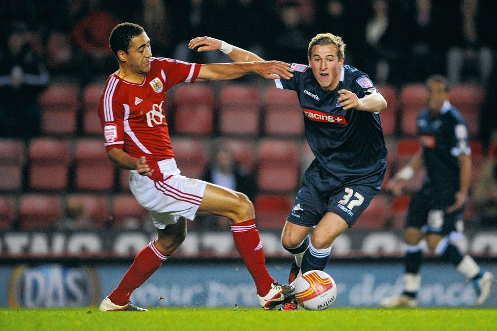 Tottenham leende Kane uit aan onder meer Millwall (links), Norwich City (midden) en Leicester City (rechts).