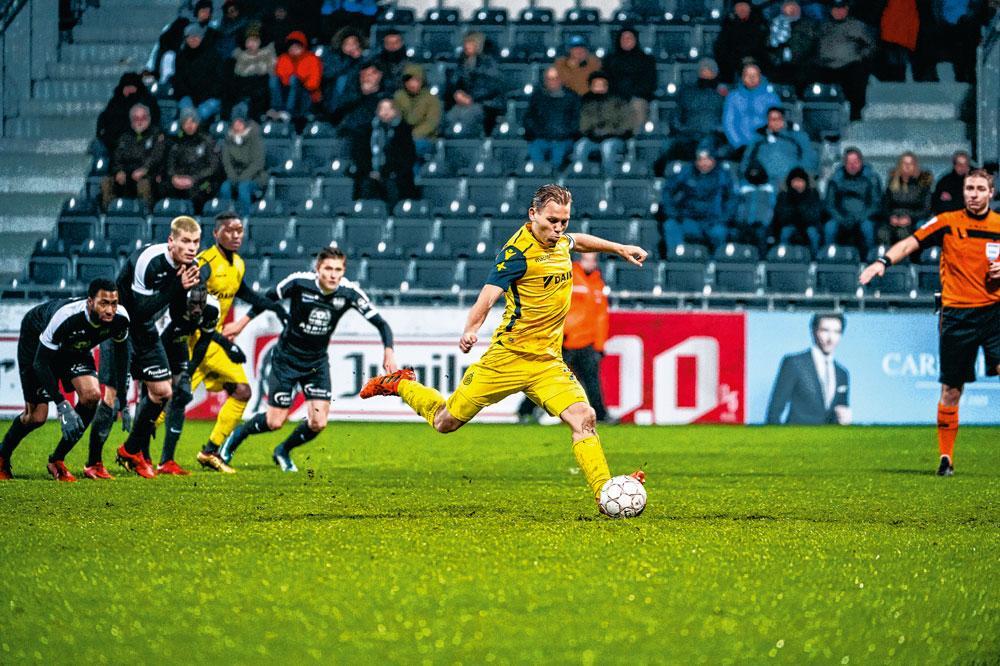 Jelle Vossen over Ruud Vormer: 'Als je een penalty trapt, moet je je kunnen afsluiten van de omstandigheden. Dat kan hij heel goed.'