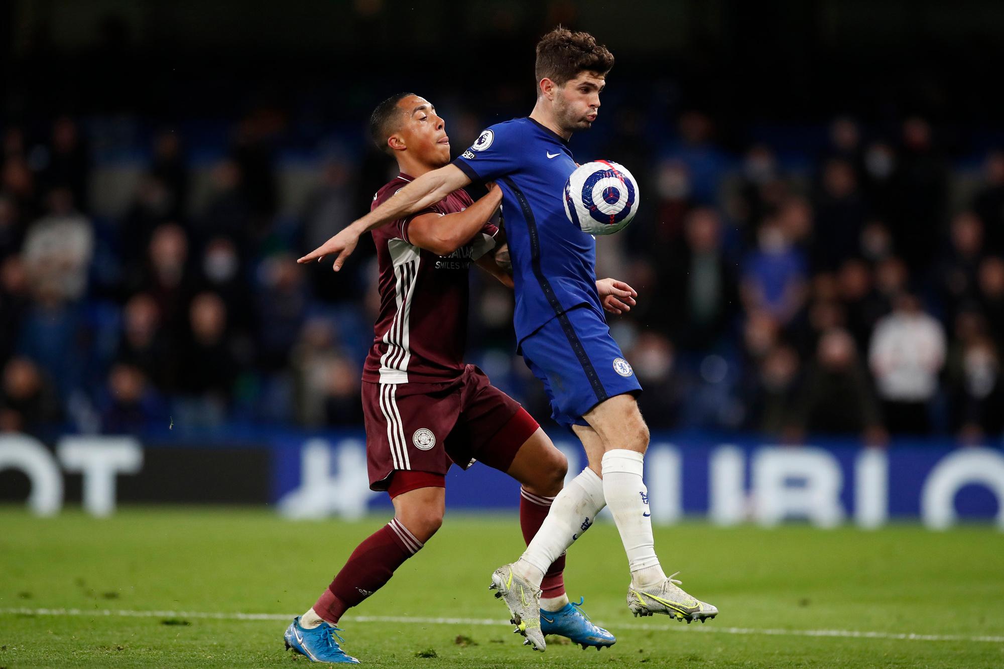 Leicester en Chelsea zitten beide nog in de race voor CL-voetbal volgend seizoen