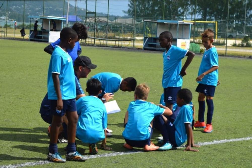 Belg in het buitenland: Steve Herbots (36) leidt een voetbalschool op de Seychellen