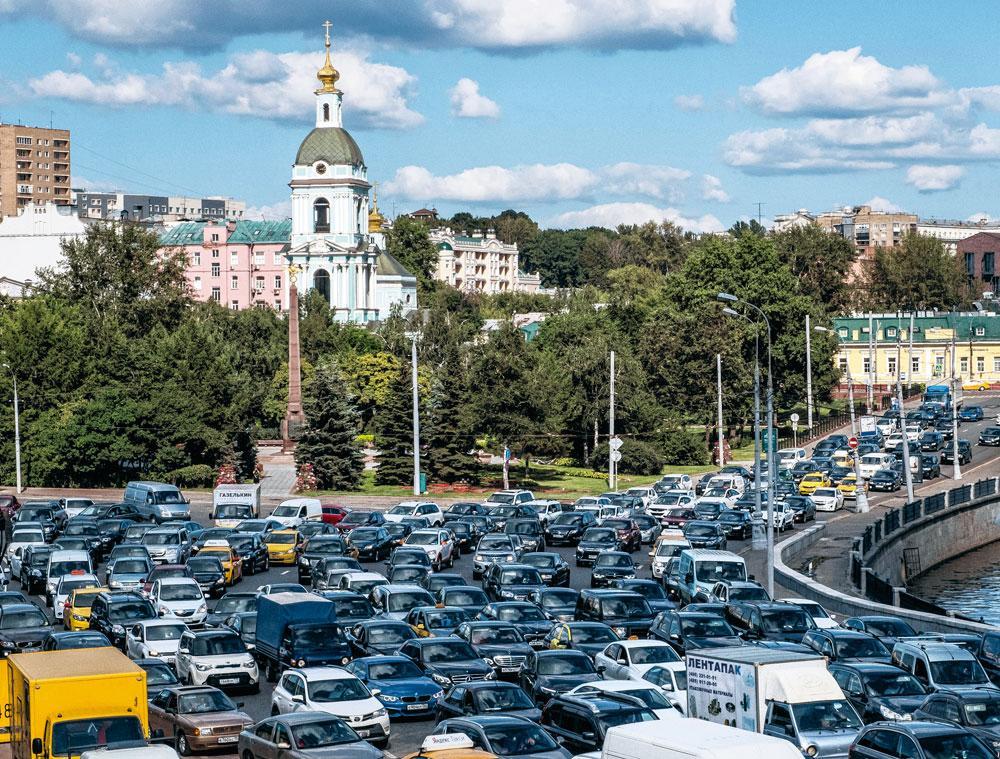 Ook in Moskou kunnen de verkeersopstoppingen indrukwekkend zijn.