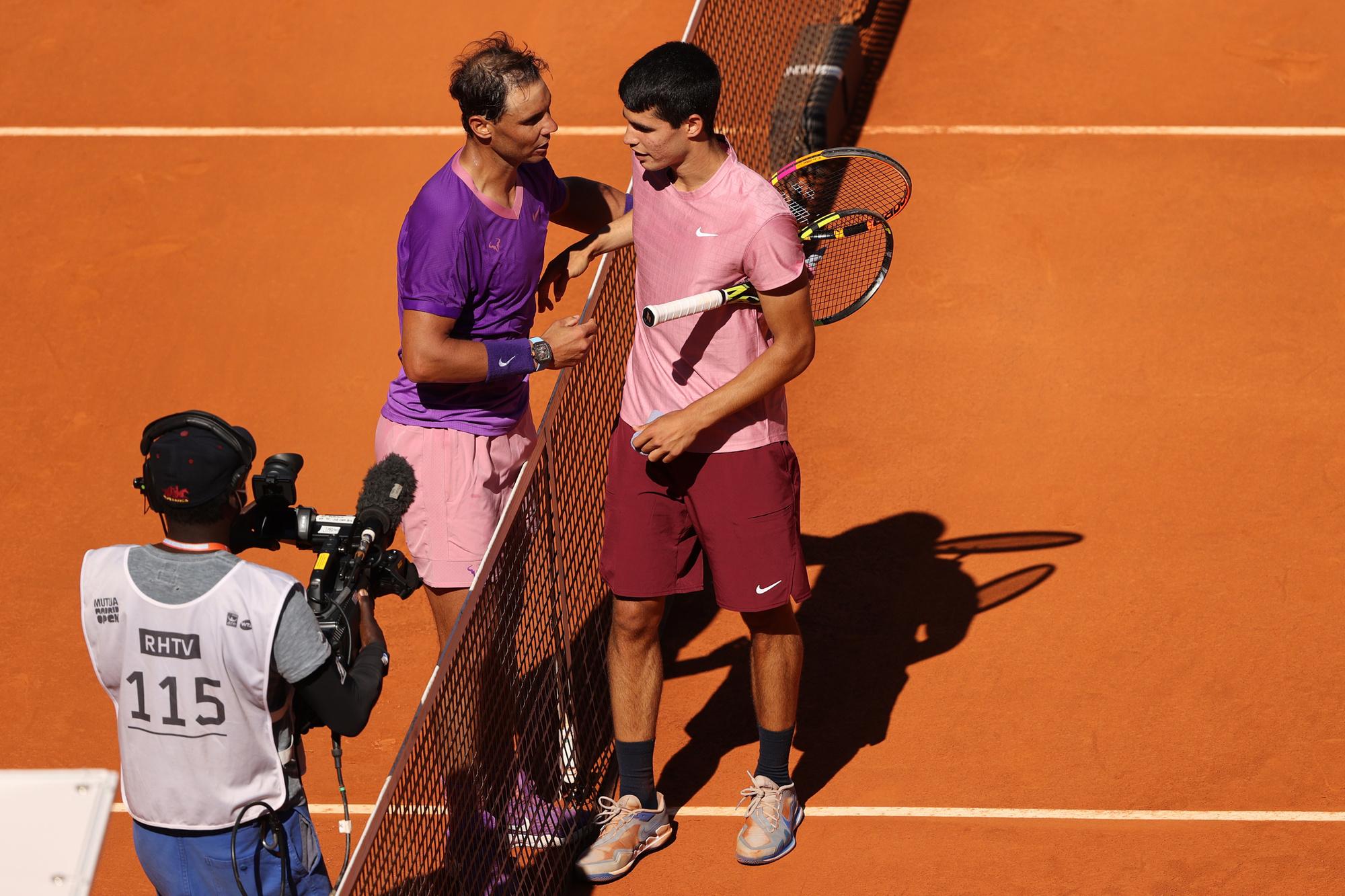 Rafael Nadal en Carlos Alcaraz op het ATP-toernooi in Madrid eerder dit jaar.