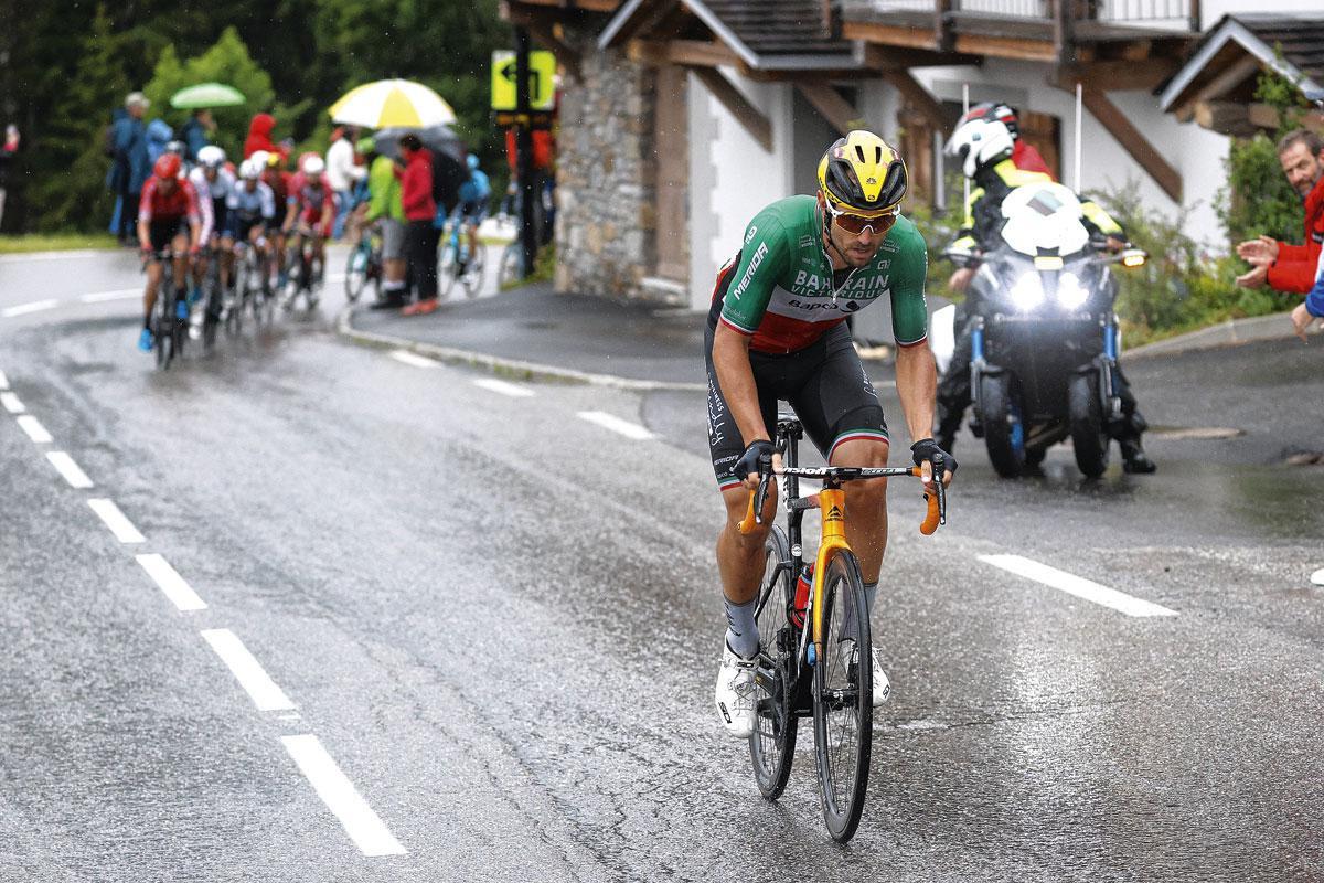 Sonny Colbrelli als Italiaans kampioen in de Ronde van Frankrijk.