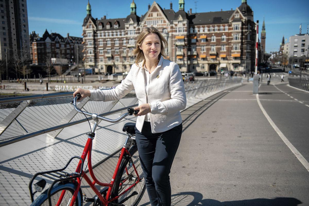 Burgemeester Sophie Hæstorp Andersen: 'Bij elk nieuw stadsontwikkelingsproject hebben we de reflex om altijd aan de fietser te denken.'