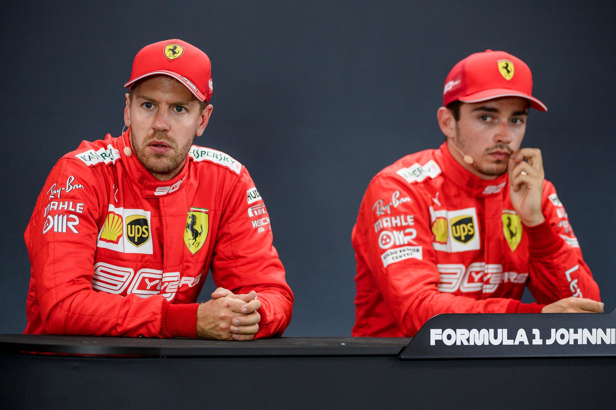 Sebastian Vettel en Charles Leclerc, de twee coureurs van Ferrari dit seizoen.
