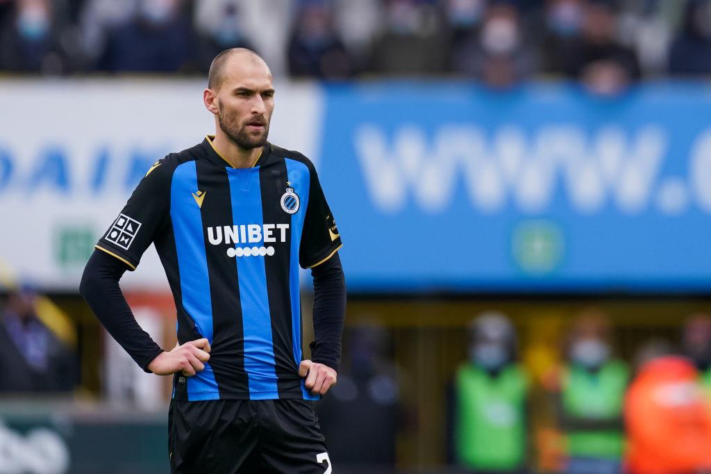 Malgré ses belles références passées, Bas Dost n'est pas devenu le neuf idéal dont rêvait le Club de Bruges. Un (demi-)échec de plus pour les Blauw en Zwart à ce poste.