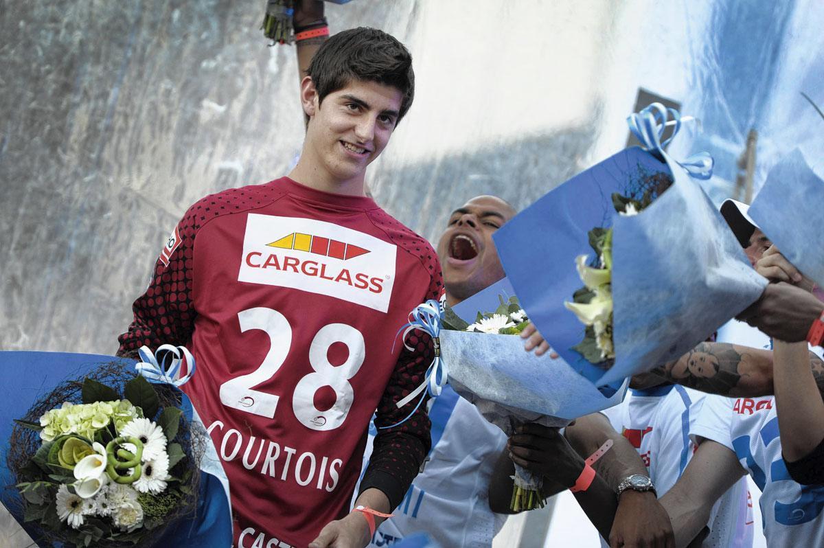 2010-2011: Genk est champion de Belgique. Le premier trophée d'une longue série pour Thibaut.