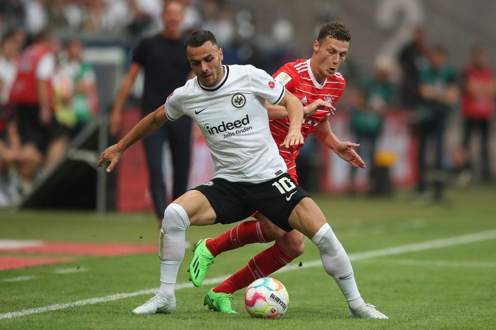 Filip Kostic, que l'on dit partant pour la Juventus, aidera-t-il l'Eintracht à remporter un nouveau titre européen et à se remettre de l'humiliation subie contre le Bayern en ouverture de la saison de Bundesliga ?