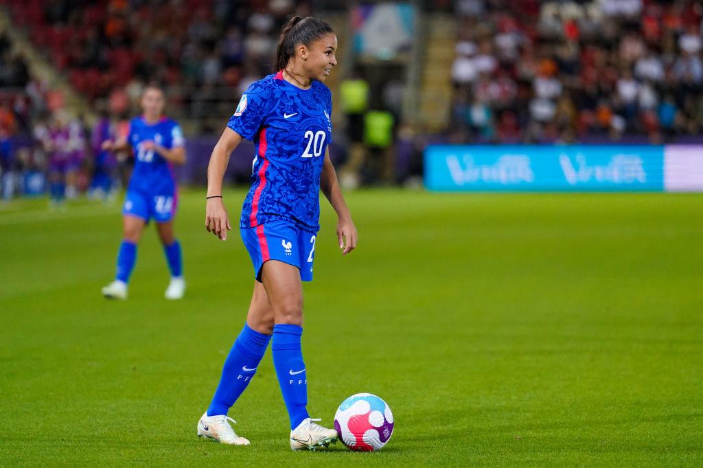 Les dribbles et la vitesse supersonique de Delphine Casacarino ne seront pas de trop pour aider les Françaises à tromper une défense allemande infranchissable dans ce tournoi.