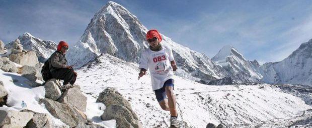 Les Népalais sont les rois incontestés de ce marathon de l'extrême. C'est toujours plus facile à domicile.