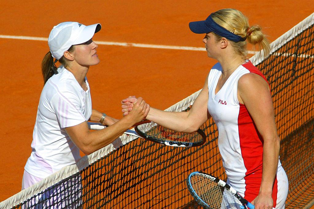 Justine Henin et Kim Clijsters, une rivalité noire-jaune-rouge au sommet du tennis féminin avec des Grand Chelems et surtout un titre en commun avec une Fed Cup.