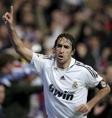 Raul Gonzalez Blanco, en 2009, alors capitaine du Real Madrid.