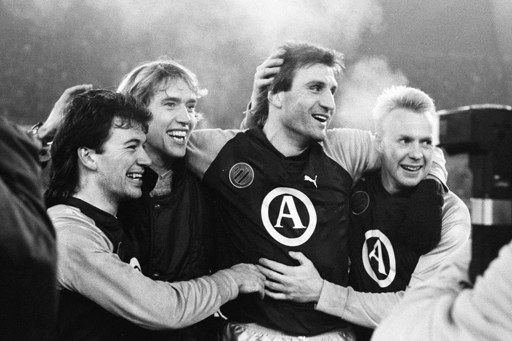 Marc Degryse, Kenneth Bril, Jan Ceulemans et Peter Creve aux anges après être venus à bout du Borussia Dortmund.