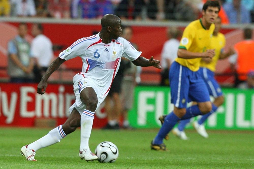 Avec l'équipe de France face au Brésil de Kaka en quart de finale de la Coupe du Monde 2006.