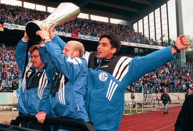 David Wagner a remporté la Coupe de l'UEFA 1997 avec Schalke. Au même titre que Marc Wilmots...