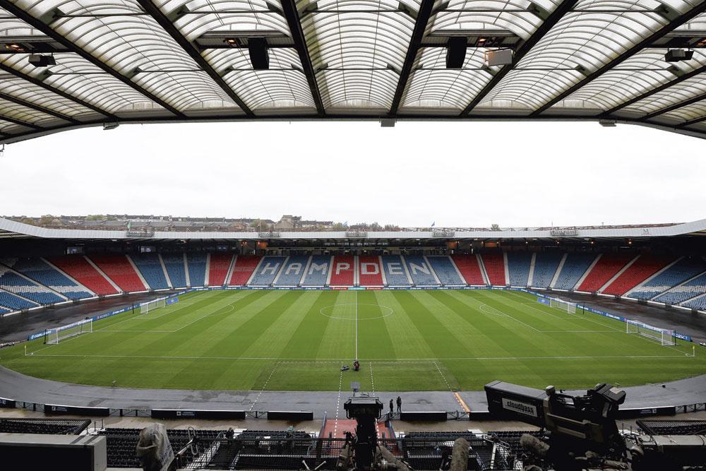 Glasgow GROUPE D HAmpden park capacité 52 500 3 matchs de groupe 1 huitième finale