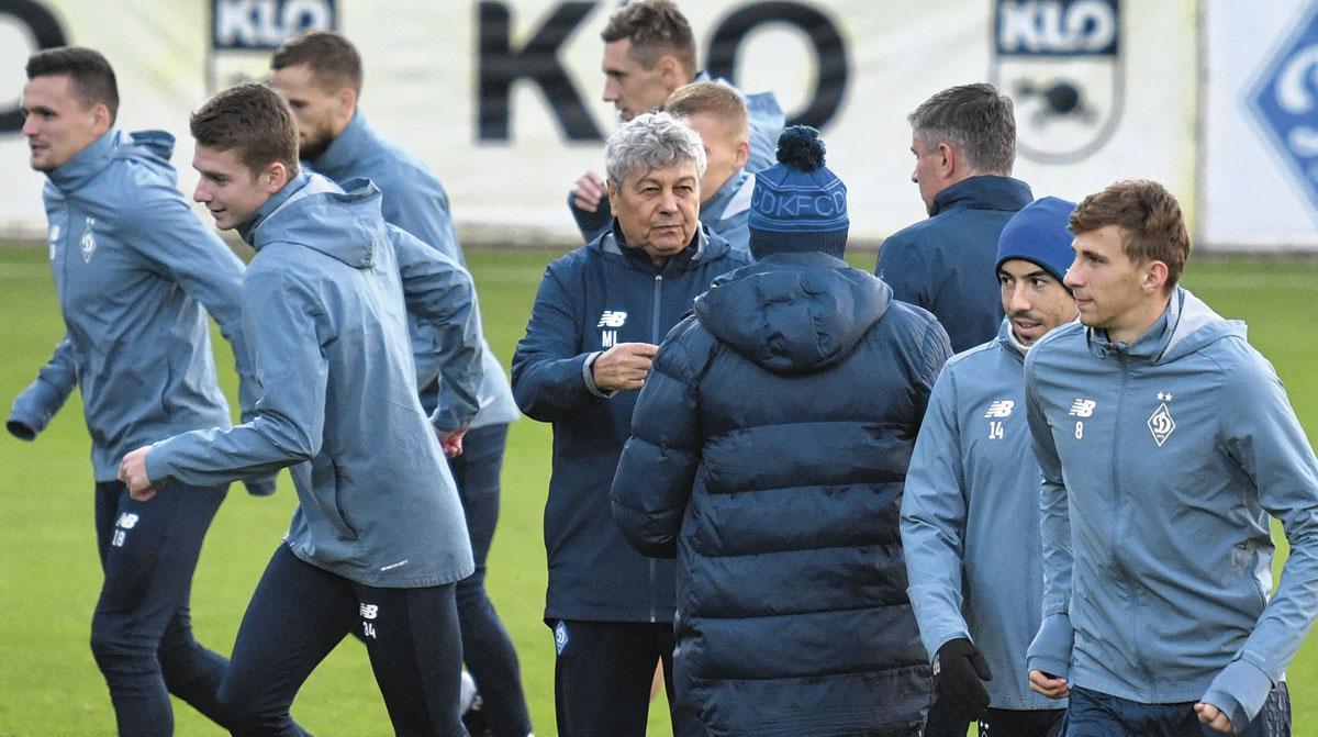 L'entraîneur du Dynamo, Mircea Lucescu (75 ans), a auparavant connu de nombreux succès avec le rival du Shakhtar Donetsk.