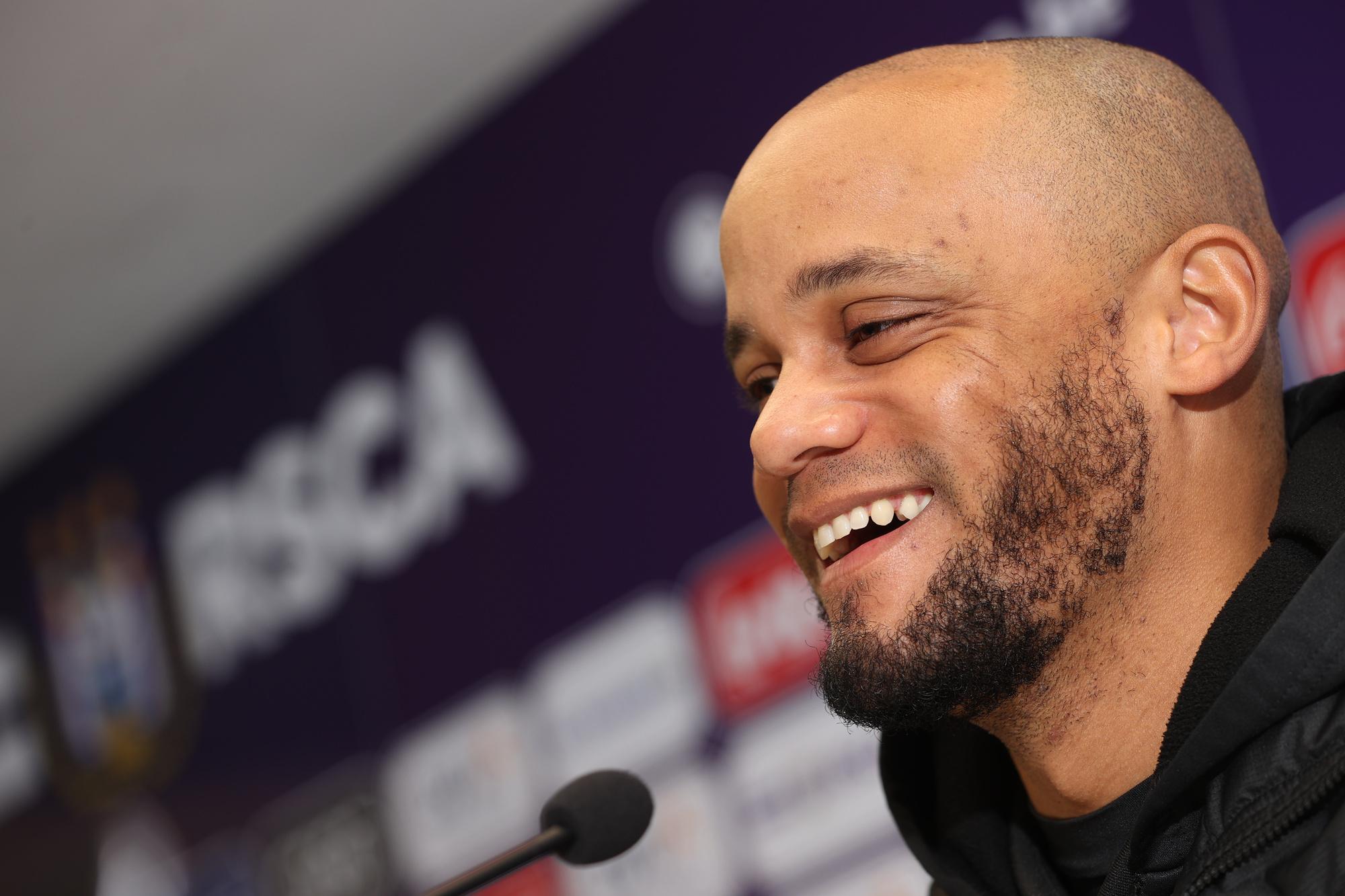 Vincent Kompany a le sourire. Et on le comprend !