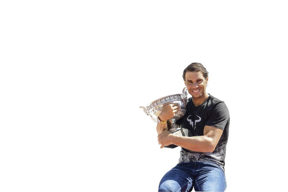 Rafael Nadal avec sa dixième Coupe des Mousquetaires.
