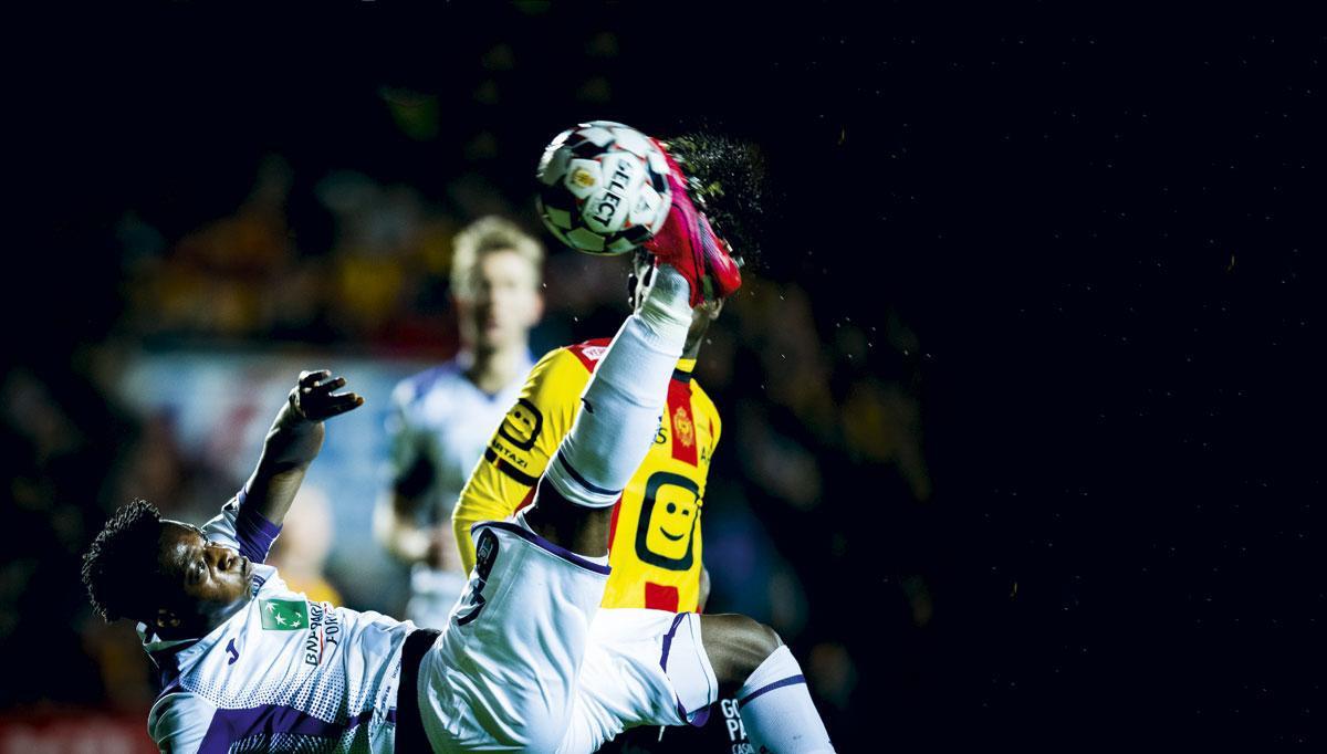 Jérémy Doku a précipité la défaite d'Anderlecht à Malines suite à on exclusion.