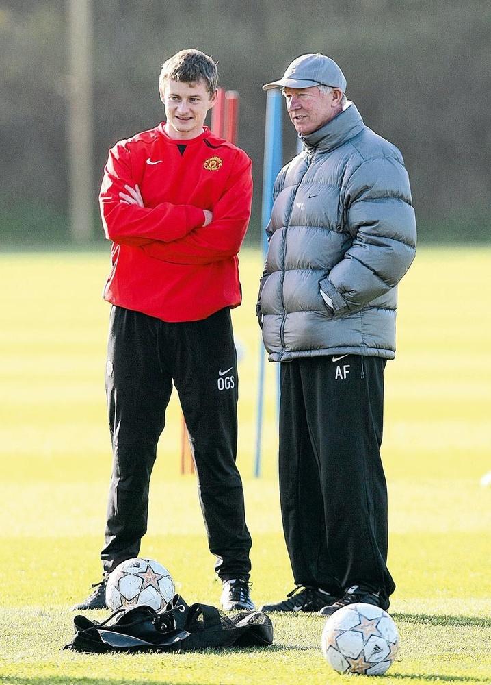Ole Gunnar Solksjaer en compagnie de son maître : Alex Ferguson.