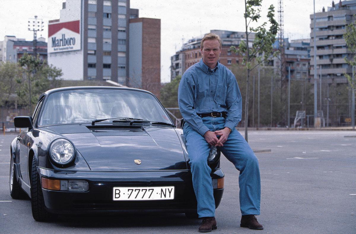 Plus jeune, Ronald Koeman rêvait de s'offrir un Ferrari. Mais une Porsche, ce n'est pas mal non plus...