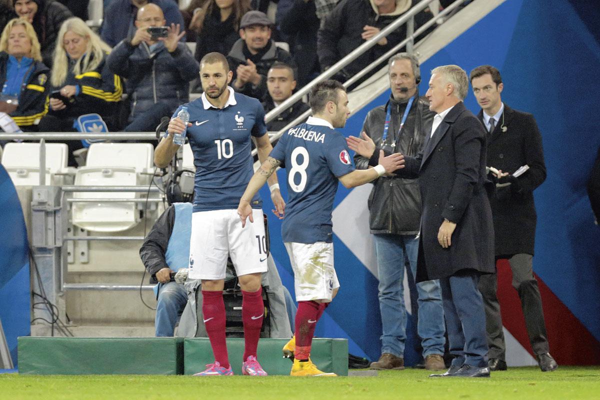 Karim Benzema, Mathieu Valbuena et Didier Deschamps, acteurs malgré eux d'un feuilleton qui empoisonne la vie du foot français depuis des années.