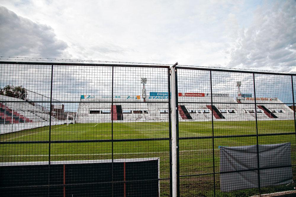 Patronato - L'Estadio Presbitero Bartolomé Grella, du nom du prêtre milanais qui a fondé le club.