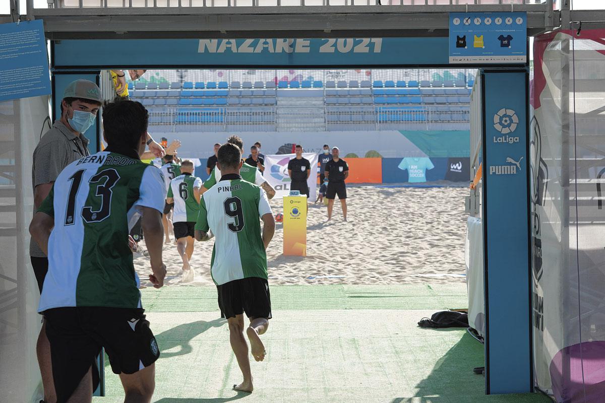 La retransmission de la Coupe du monde par la RTBF pourrait bien booster la pratique du beach soccer.
