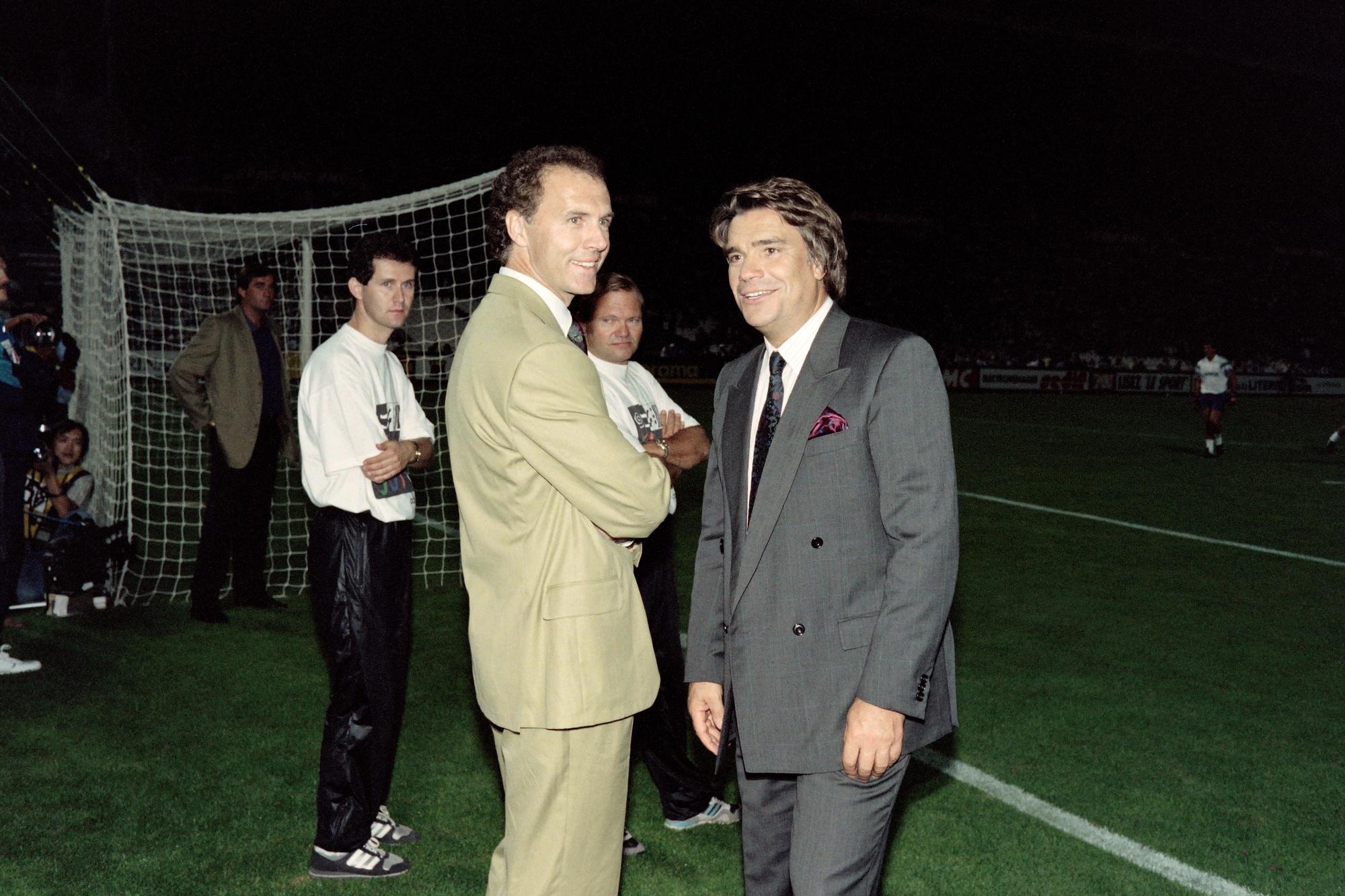 Franz Beckenbauer avec Bernard Tapie lors de sa période à l'OM.