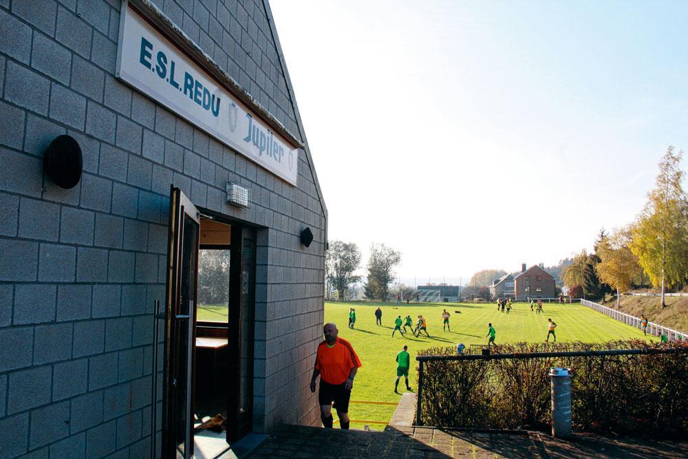 Redu est synonyme de Village du Livre, d'Euro Space Center, de Mudia mais aussi de football en P3 luxembourgeoise.