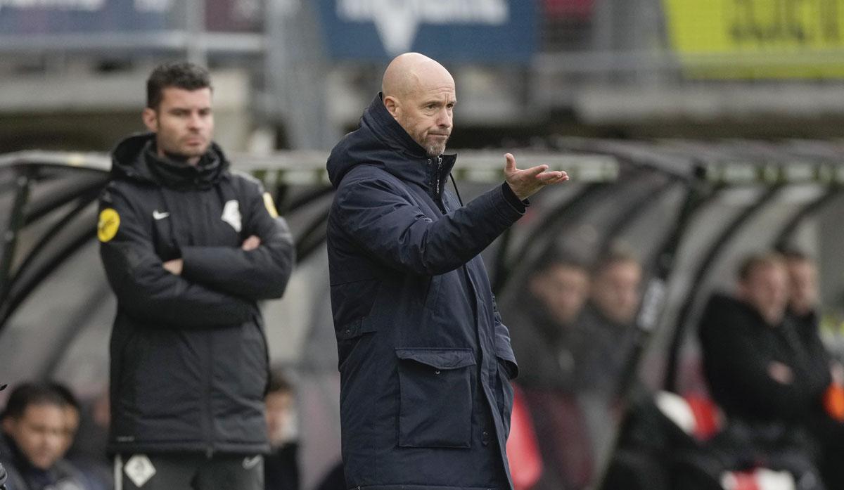 Erik ten Hag ne s'appuie pas uniquement sur des données, mais il ne travaille pas à l'intuition non plus: son carnet de notes n'est jamais loin.