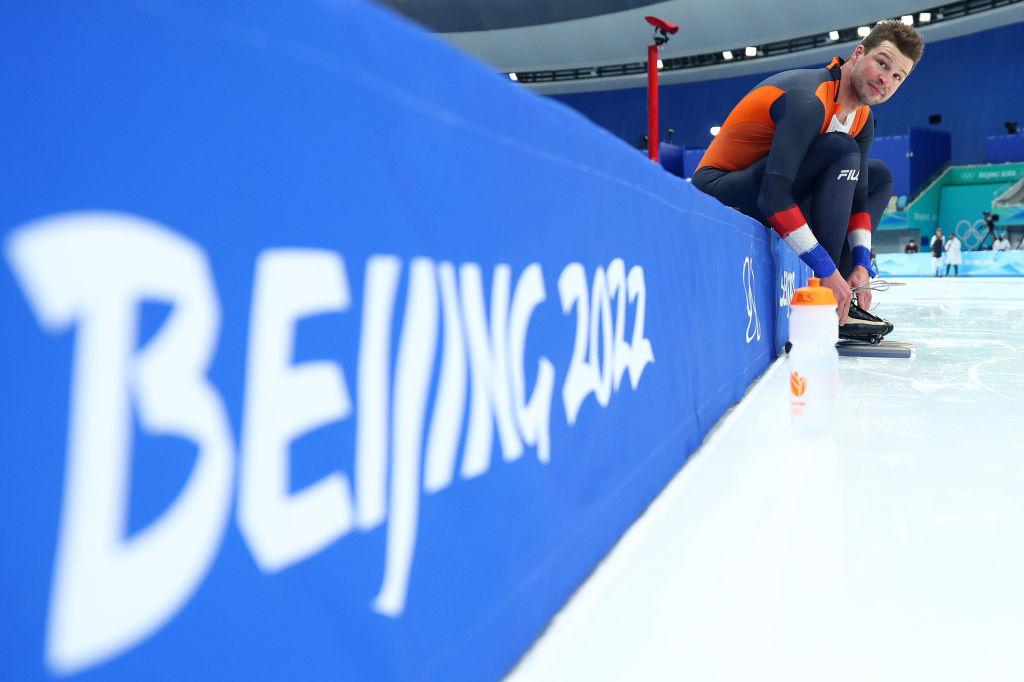 Le 5000 m ne se résume plus à Kramer contre Kramer. Le Néerlandais doit désormais espérer un miracle pour décrocher une médaille sur sa distance fétiche lors de sa dernière danse olympique.