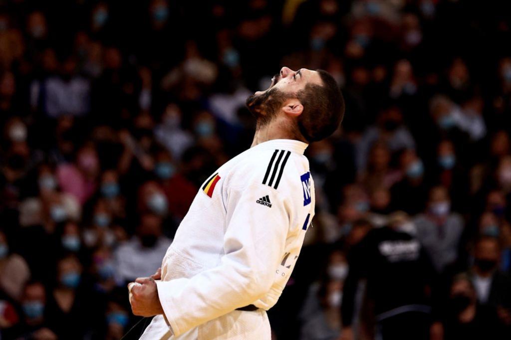 L'extase pour Toma Nikiforov qui remporte une compétition majeure de judo.