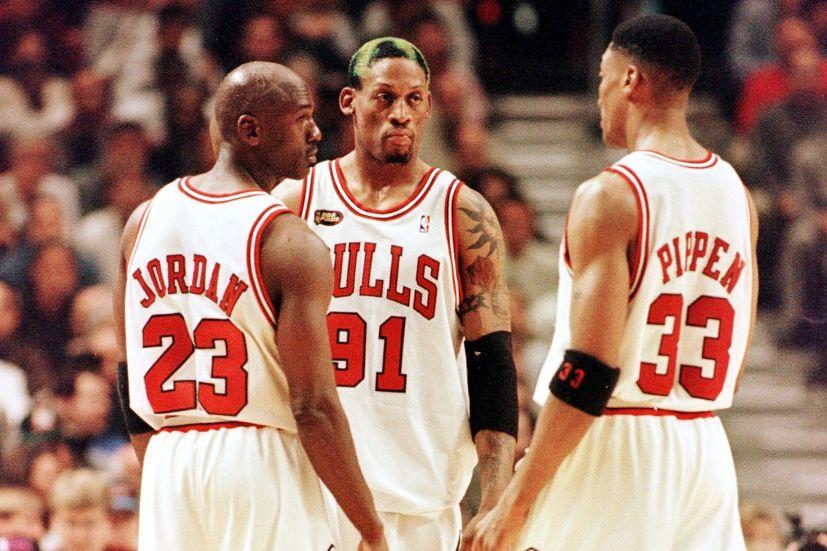En 1996, Dennis Rodman est venu donner un coup de main à Michael Jordan et Scottie Pippen. En trois ans, les Bulls s'offriront trois titres NBA.