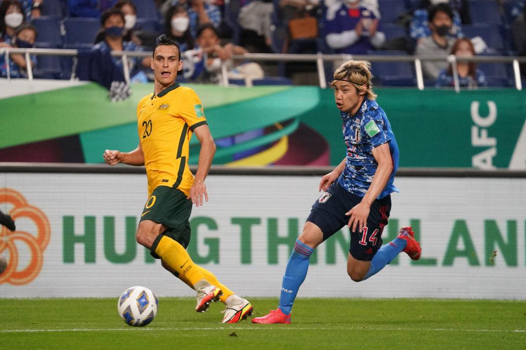 Junya Ito retrouvera une vieille connaissance de Courtrai face à lui puisque Trent Sainsbury devrait figurer dans le onze australien.