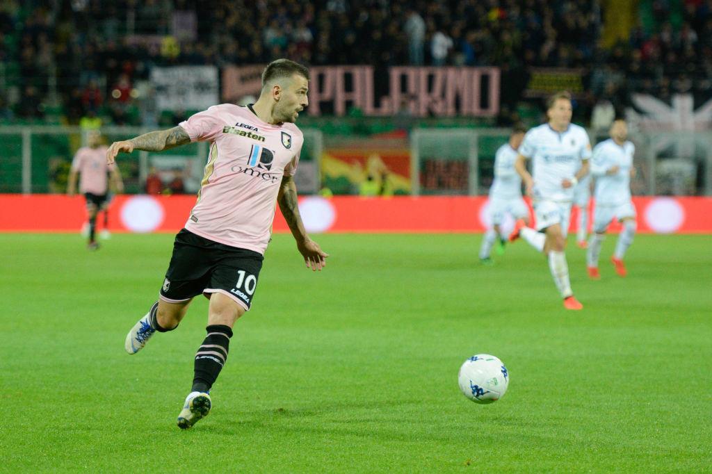 En quatre saisons à Sicile, Aleksandar Trajkovski va surtout s'illustrer lors de la dernière en Serie B en marquant à 8 reprises et en délivant 11 passes décisives.