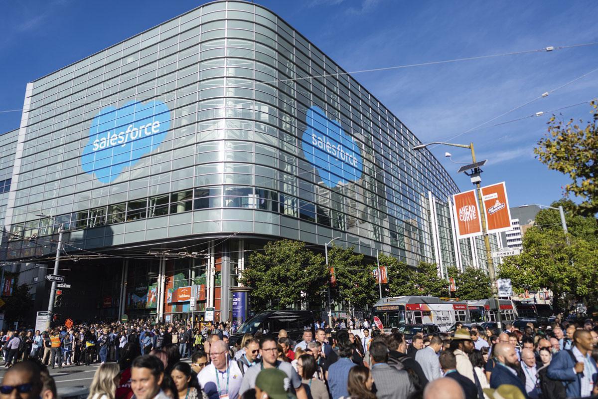 salesforce De moeilijkste uitdaging is Slack uitbouwen tot een marktleider in het segment van de berichtendiensten voor organisaties.