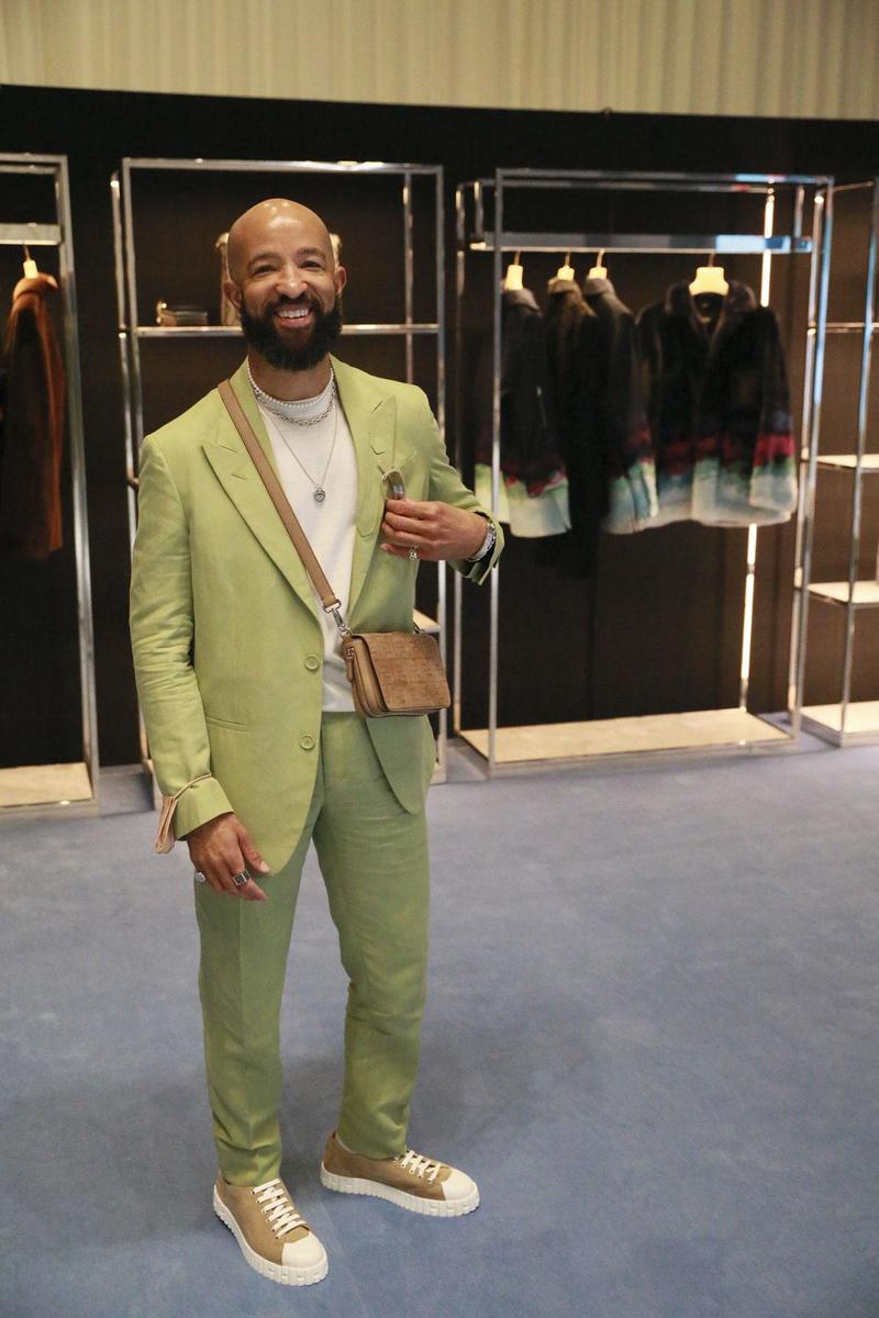 La star du street-style Quin Lewis, une grande source d'inspiration pour les moins valides