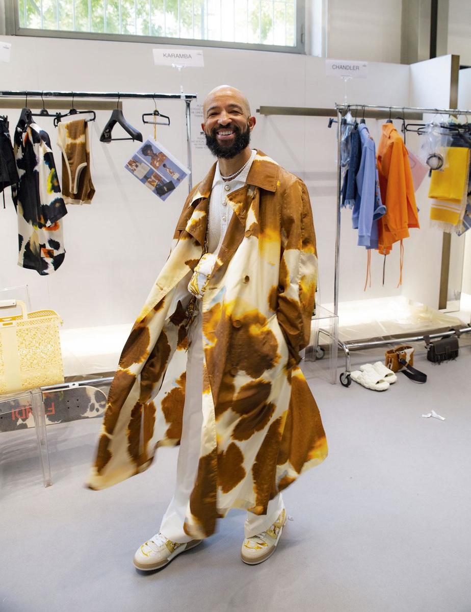 La star du street-style Quin Lewis, une grande source d'inspiration pour les moins valides
