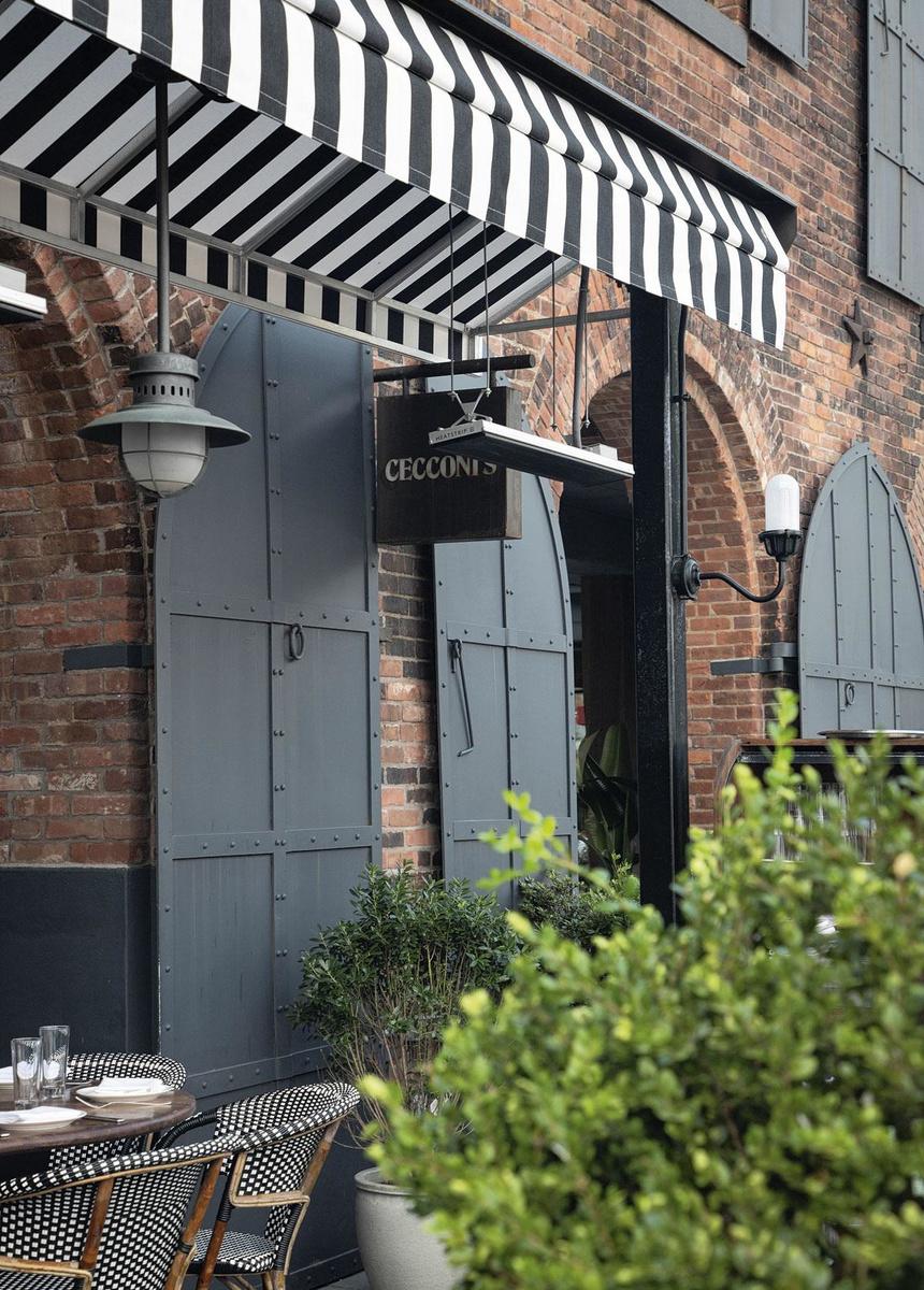 Cecconi's pour la vraie ambiance new-yorkaise et la délicieuse cuisine italienne.