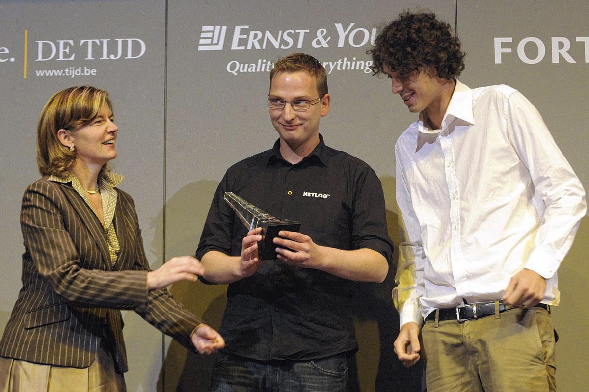 Netlog En 2008, Lorenz Bogaert et Toon Coppens recevaient le prix de l'entreprise de l'année. Après le rachat en 2011, l'écosystème de Netlog a donné naissance à une trentaine de projets.