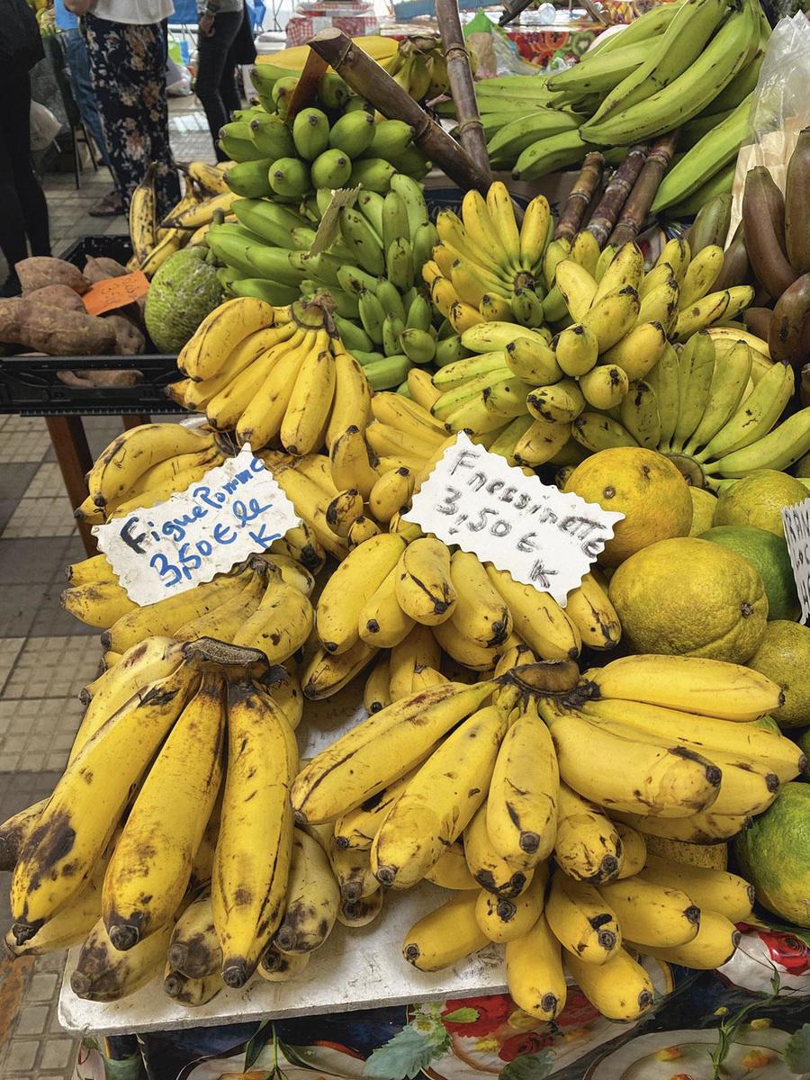 Les bananes plantains,jaunes, ou 