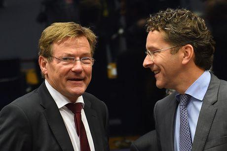 Johan Van Overtveldt met de voorzitter van de eurogroep, Jeroen Dijsselbloem, de Nederlandse minister van Financiën