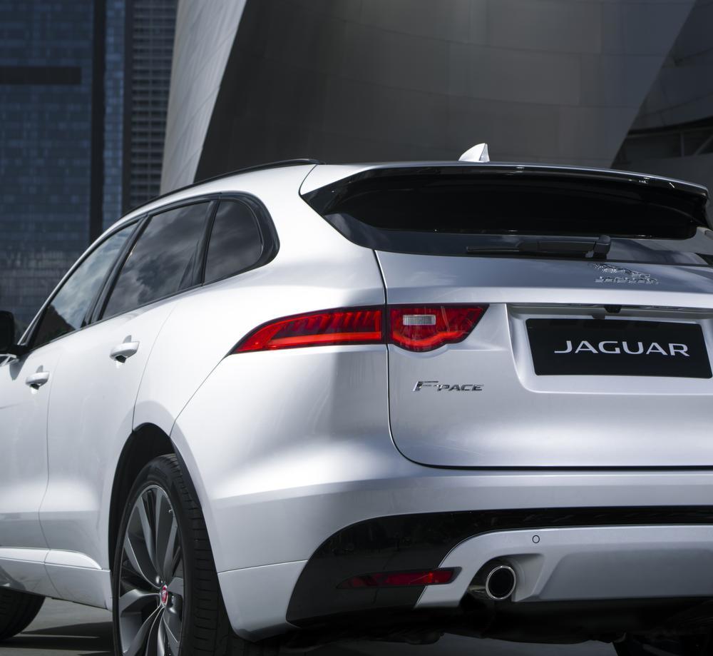 De F-Pace is niet alleen Jaguars eerste SUV, het is ook een model met een missie.