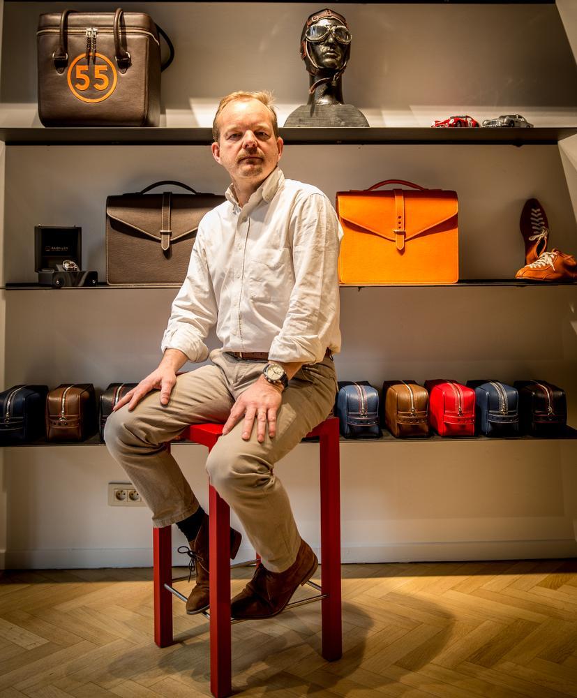 Fabien de Schaetzen, CEO van Raidillon, in de nieuwe shop in Antwerpen.